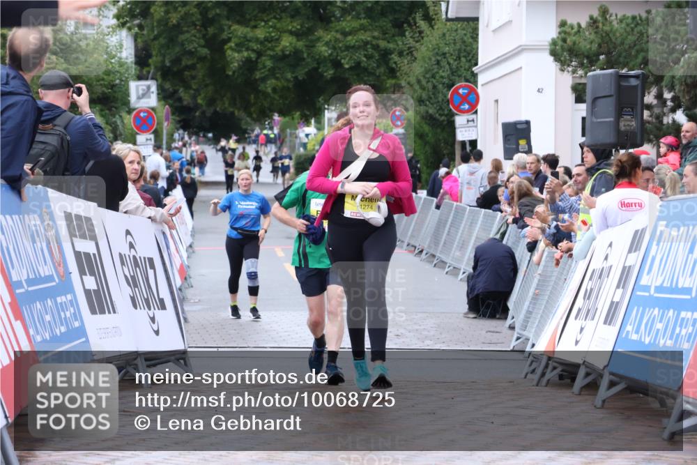 30.08.2026 - Blankeneser Heldenlauf Lena Gebhardt http://msf.ph/oto/10068725 30.08.2026 10:01:52 Ziel 1099, 1274, 1341 meine-sportfotos.de