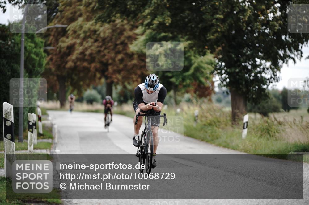 30.08.2026 - Elbe Triathlon Hamburg Michael Burmester http://msf.ph/oto/10068729 30.08.2026 09:34:34 Radfahren 208, 301, 690 meine-sportfotos.de