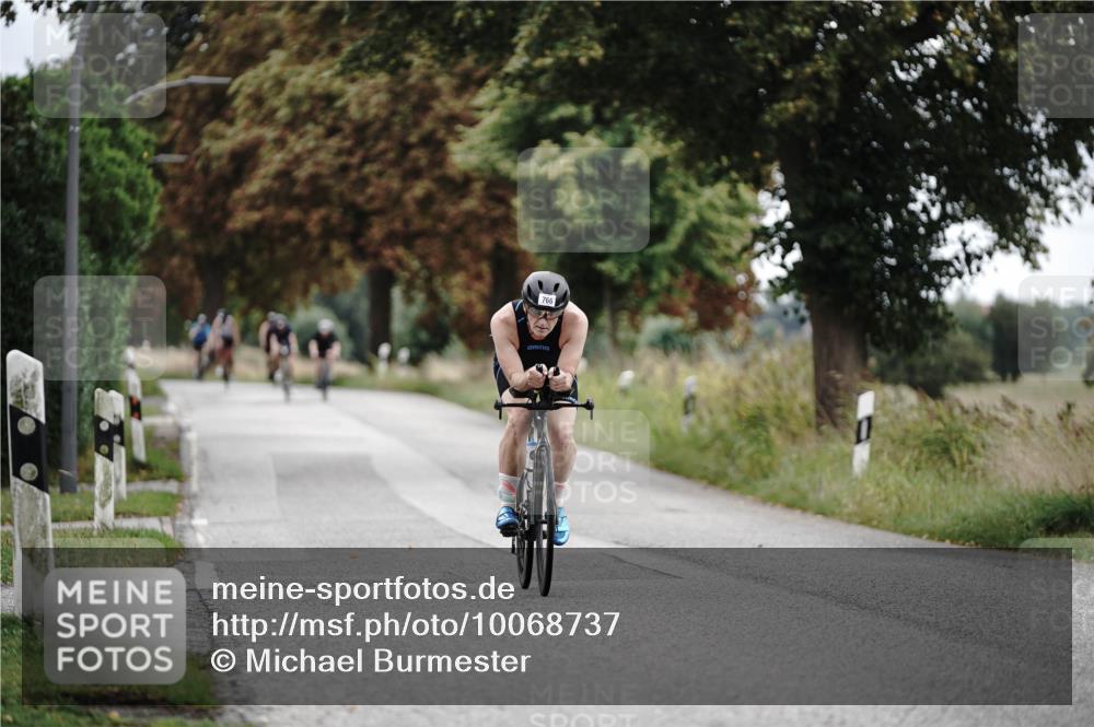 30.08.2026 - Elbe Triathlon Hamburg Michael Burmester http://msf.ph/oto/10068737 30.08.2026 09:34:43 Radfahren 330, 766 meine-sportfotos.de