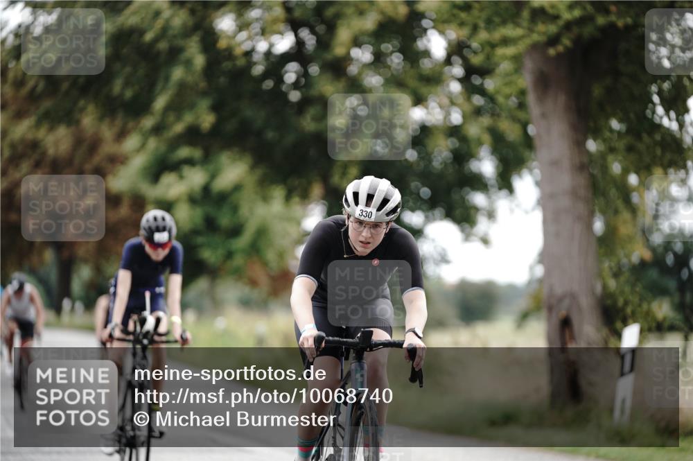 30.08.2026 - Elbe Triathlon Hamburg Michael Burmester http://msf.ph/oto/10068740 30.08.2026 09:34:51 Radfahren 214, 330, 436, 736, 754 meine-sportfotos.de
