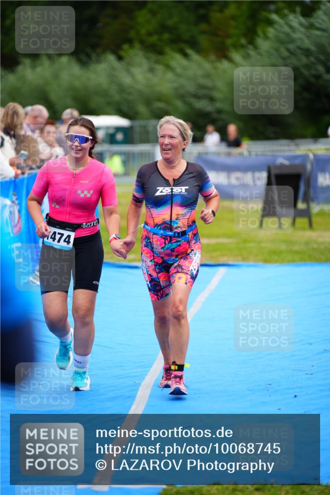30.08.2026 - Elbe Triathlon Hamburg LAZAROV Photography http://msf.ph/oto/10068745 30.08.2026 12:30:22 Ziel 1474, 1713 meine-sportfotos.de