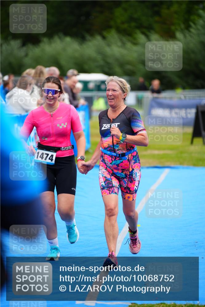 30.08.2026 - Elbe Triathlon Hamburg LAZAROV Photography http://msf.ph/oto/10068752 30.08.2026 12:30:22 Ziel 1474, 1713 meine-sportfotos.de