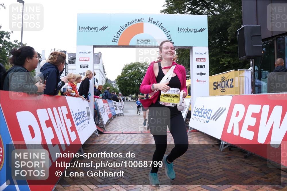 30.08.2026 - Blankeneser Heldenlauf Lena Gebhardt http://msf.ph/oto/10068799 30.08.2026 10:01:57 Ziel 1274, 1550 meine-sportfotos.de