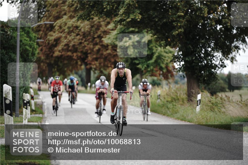 30.08.2026 - Elbe Triathlon Hamburg Michael Burmester http://msf.ph/oto/10068813 30.08.2026 09:35:39 Radfahren 282, 307, 389, 479, 587, 705, 763, 786, 790 meine-sportfotos.de