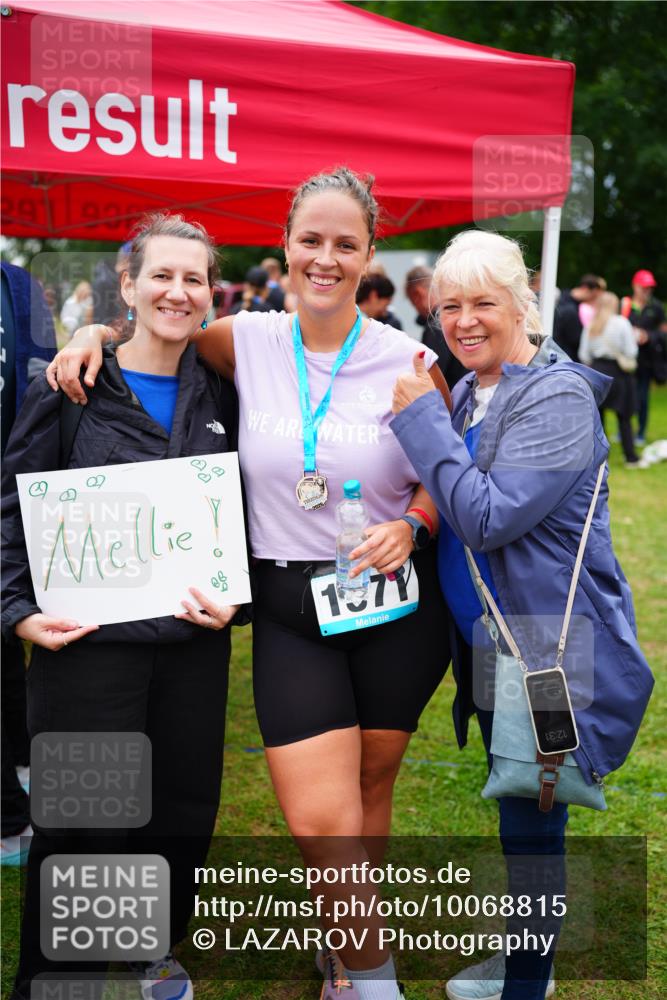 30.08.2026 - Elbe Triathlon Hamburg LAZAROV Photography http://msf.ph/oto/10068815 30.08.2026 12:31:34 Ziel  meine-sportfotos.de
