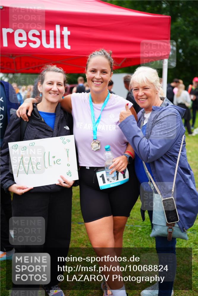 30.08.2026 - Elbe Triathlon Hamburg LAZAROV Photography http://msf.ph/oto/10068824 30.08.2026 12:31:35 Ziel  meine-sportfotos.de