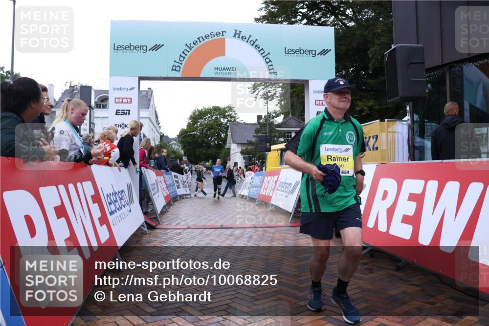 30.08.2026 - Blankeneser Heldenlauf Lena Gebhardt http://msf.ph/oto/10068825 30.08.2026 10:01:59 Ziel 1274, 1550 meine-sportfotos.de