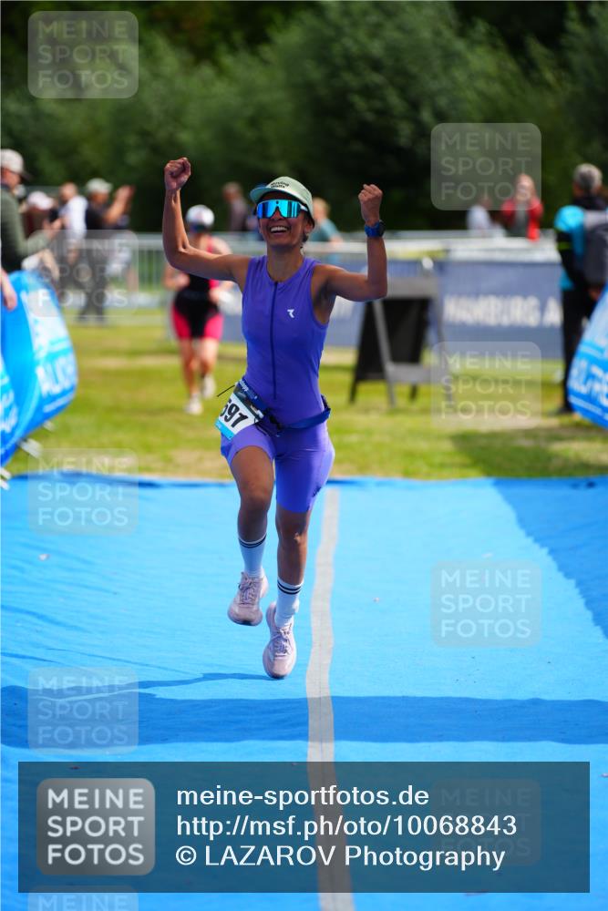 30.08.2026 - Elbe Triathlon Hamburg LAZAROV Photography http://msf.ph/oto/10068843 30.08.2026 12:31:52 Ziel 1591, 1644 meine-sportfotos.de