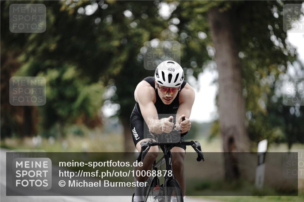 30.08.2026 - Elbe Triathlon Hamburg Michael Burmester http://msf.ph/oto/10068878 30.08.2026 09:36:11 Radfahren 280, 420, 500, 554 meine-sportfotos.de