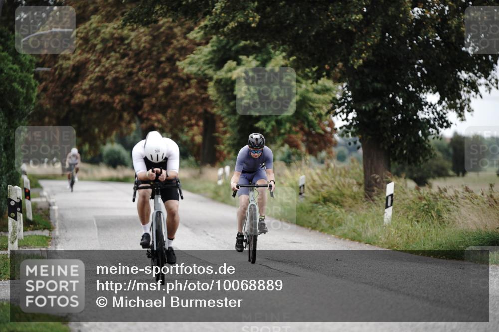 30.08.2026 - Elbe Triathlon Hamburg Michael Burmester http://msf.ph/oto/10068889 30.08.2026 09:36:16 Radfahren 280, 500, 554 meine-sportfotos.de