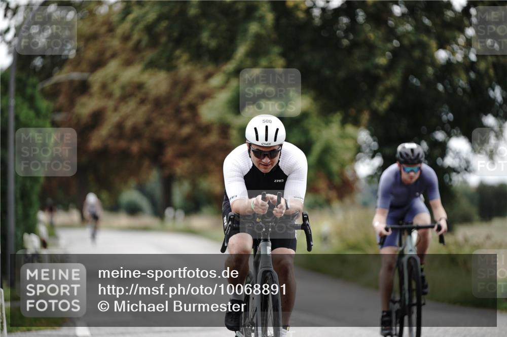 30.08.2026 - Elbe Triathlon Hamburg Michael Burmester http://msf.ph/oto/10068891 30.08.2026 09:36:17 Radfahren 419, 500, 554 meine-sportfotos.de