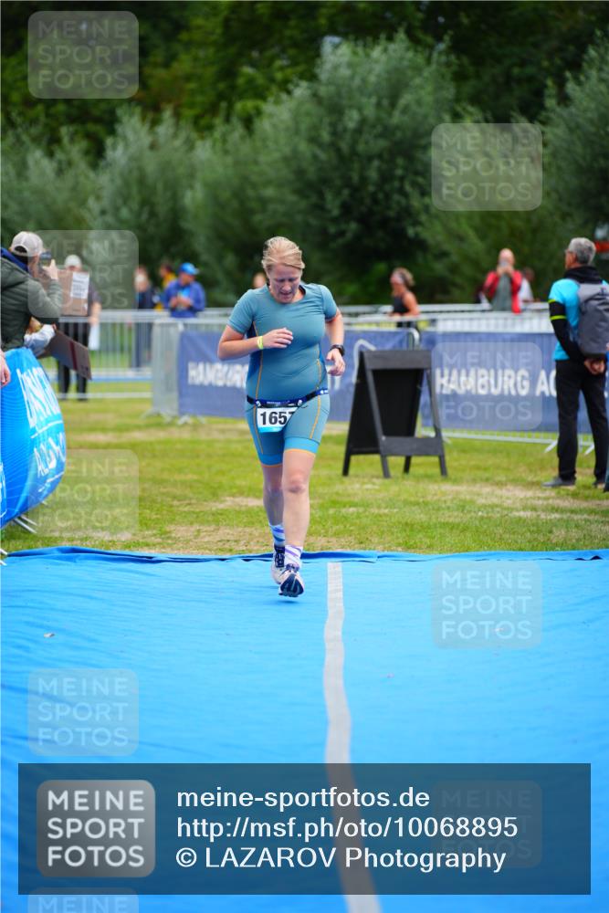 30.08.2026 - Elbe Triathlon Hamburg LAZAROV Photography http://msf.ph/oto/10068895 30.08.2026 12:32:03 Ziel 1614, 1657 meine-sportfotos.de
