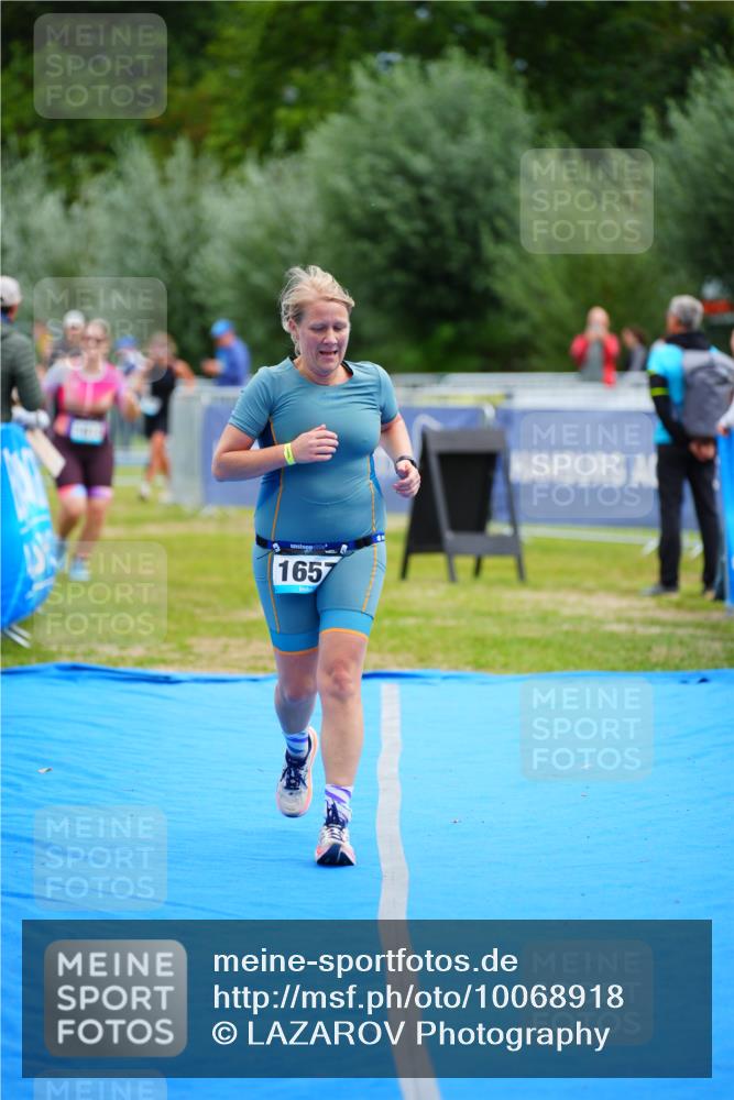 30.08.2026 - Elbe Triathlon Hamburg LAZAROV Photography http://msf.ph/oto/10068918 30.08.2026 12:32:04 Ziel 1614, 1657 meine-sportfotos.de