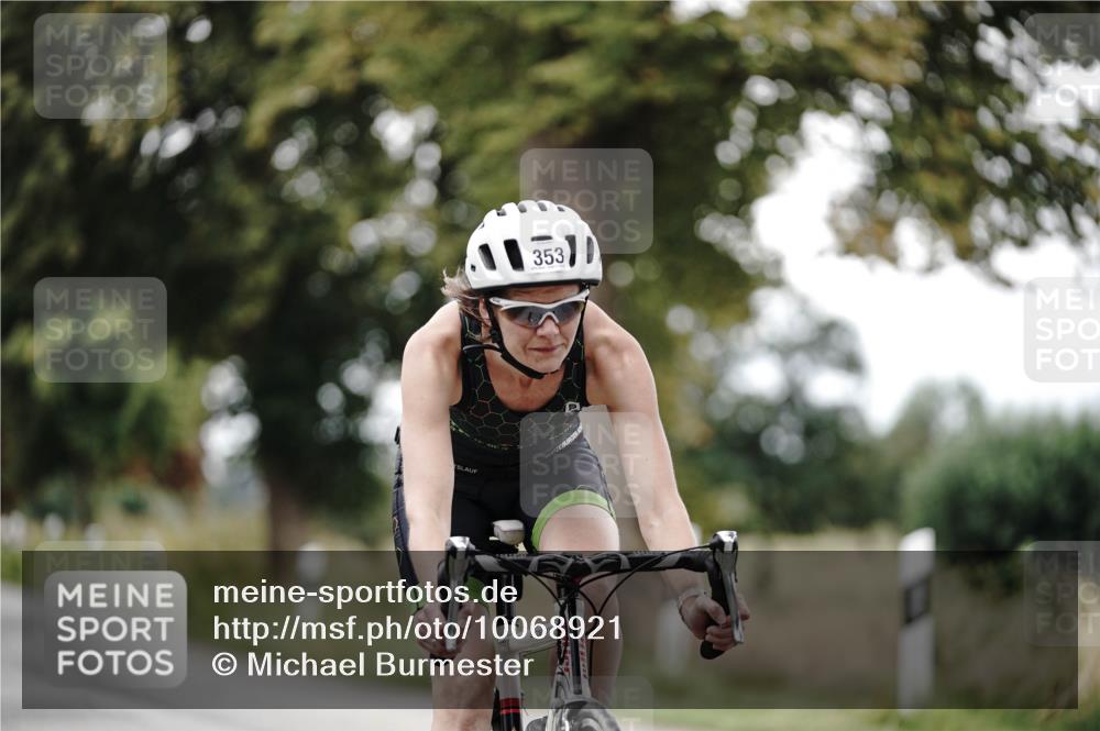 30.08.2026 - Elbe Triathlon Hamburg Michael Burmester http://msf.ph/oto/10068921 30.08.2026 09:36:57 Radfahren 254, 353, 470, 565, 609, 634 meine-sportfotos.de