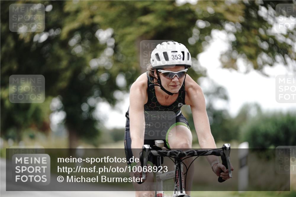 30.08.2026 - Elbe Triathlon Hamburg Michael Burmester http://msf.ph/oto/10068923 30.08.2026 09:36:57 Radfahren 254, 353, 470, 565, 609, 634 meine-sportfotos.de