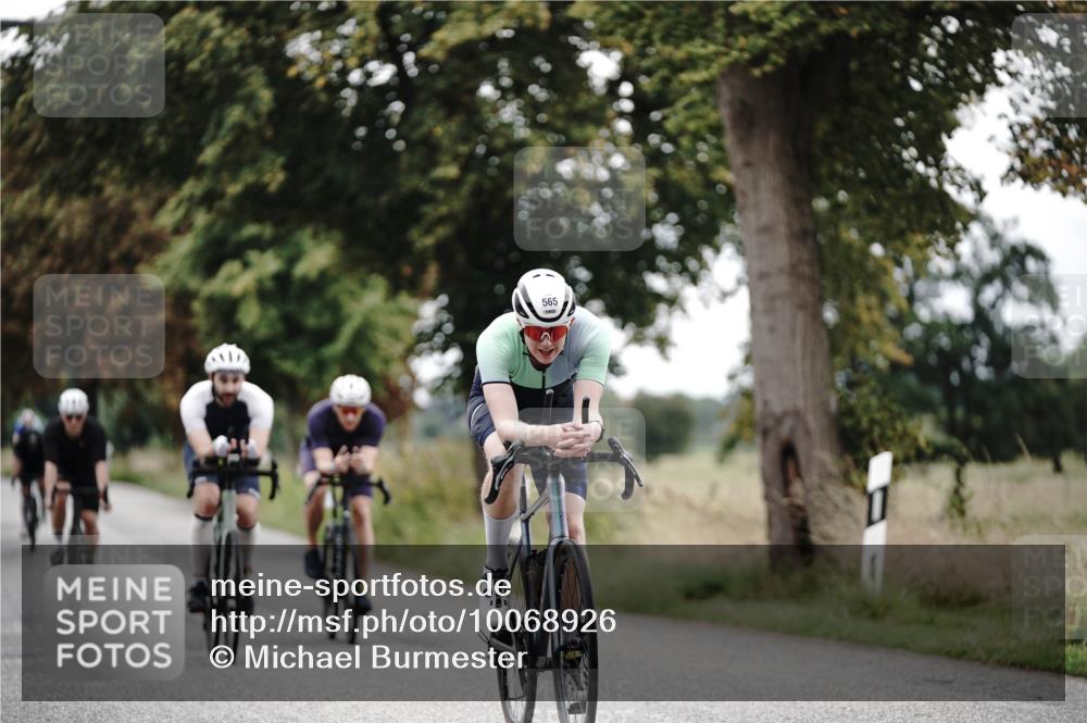 30.08.2026 - Elbe Triathlon Hamburg Michael Burmester http://msf.ph/oto/10068926 30.08.2026 09:36:59 Radfahren 254, 353, 457, 470, 565, 609, 634 meine-sportfotos.de