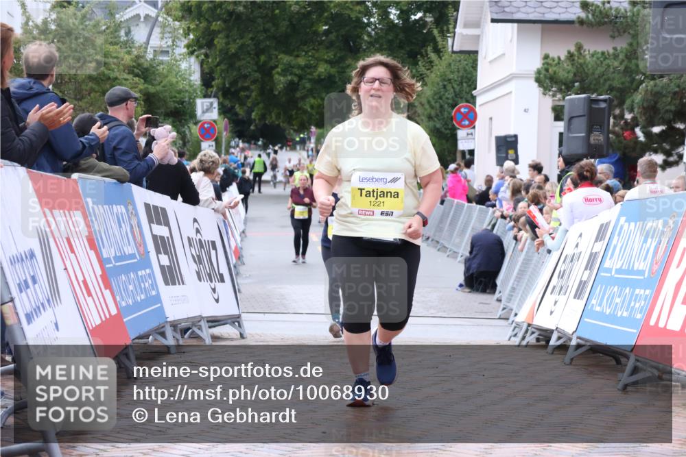 30.08.2026 - Blankeneser Heldenlauf Lena Gebhardt http://msf.ph/oto/10068930 30.08.2026 10:02:27 Ziel 1221, 1741 meine-sportfotos.de