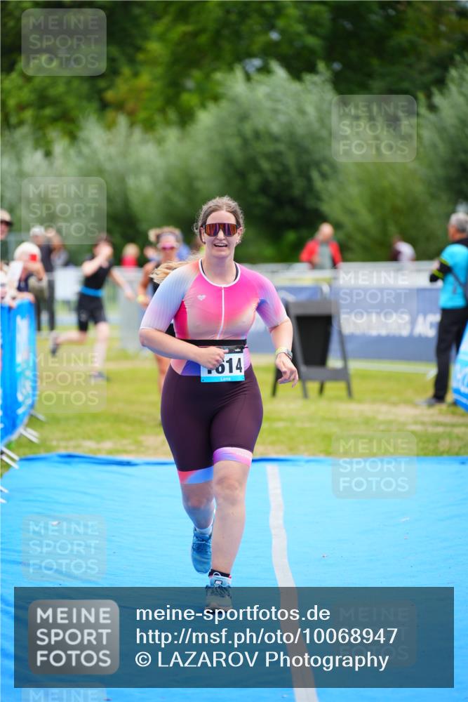 30.08.2026 - Elbe Triathlon Hamburg LAZAROV Photography http://msf.ph/oto/10068947 30.08.2026 12:32:11 Ziel 1614, 1669 meine-sportfotos.de