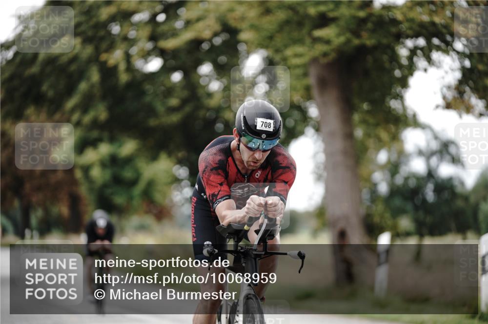30.08.2026 - Elbe Triathlon Hamburg Michael Burmester http://msf.ph/oto/10068959 30.08.2026 09:37:16 Radfahren 660, 708 meine-sportfotos.de