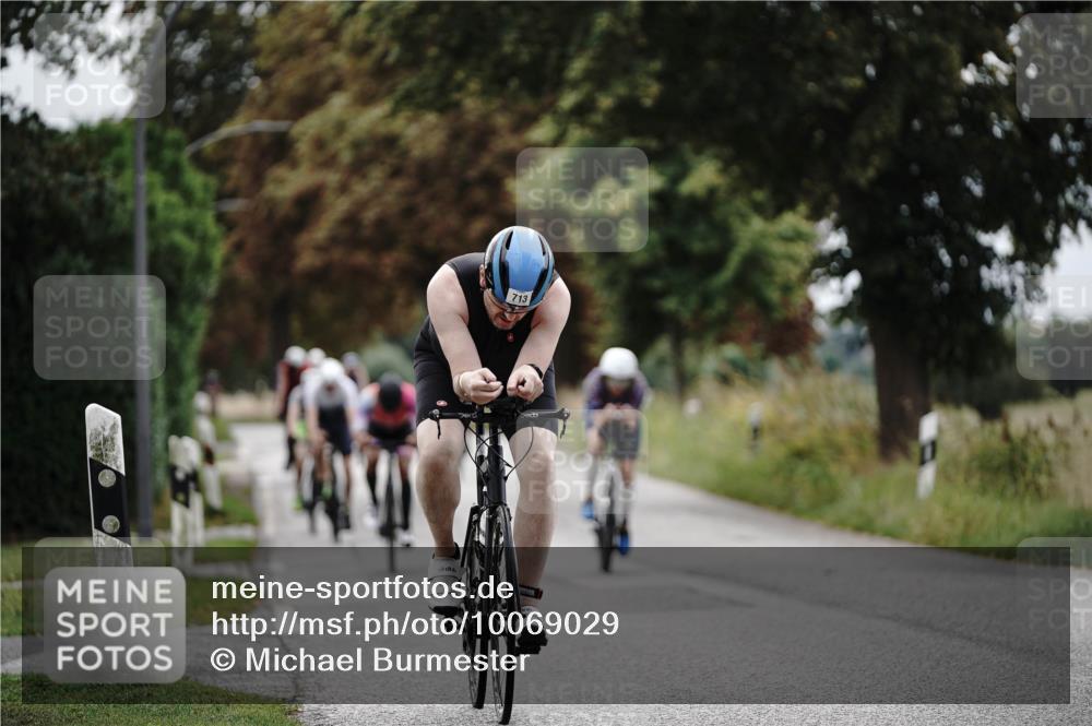 30.08.2026 - Elbe Triathlon Hamburg Michael Burmester http://msf.ph/oto/10069029 30.08.2026 09:38:14 Radfahren 313, 435, 516, 573, 632, 683, 713, 726, 791 meine-sportfotos.de