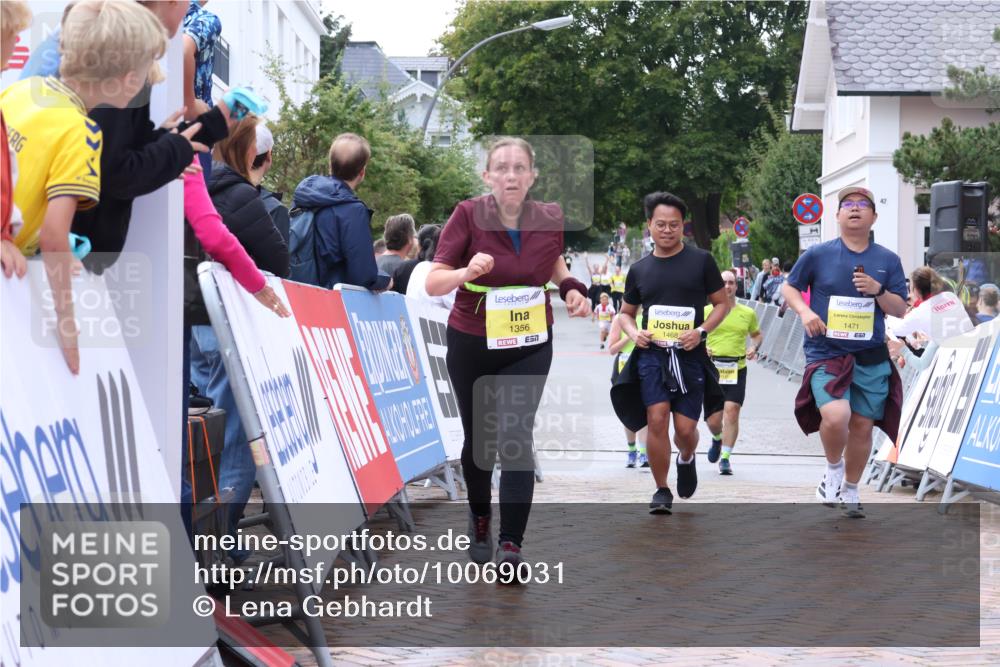 30.08.2026 - Blankeneser Heldenlauf Lena Gebhardt http://msf.ph/oto/10069031 30.08.2026 10:02:40 Ziel 1285, 1356, 1468, 1471 meine-sportfotos.de