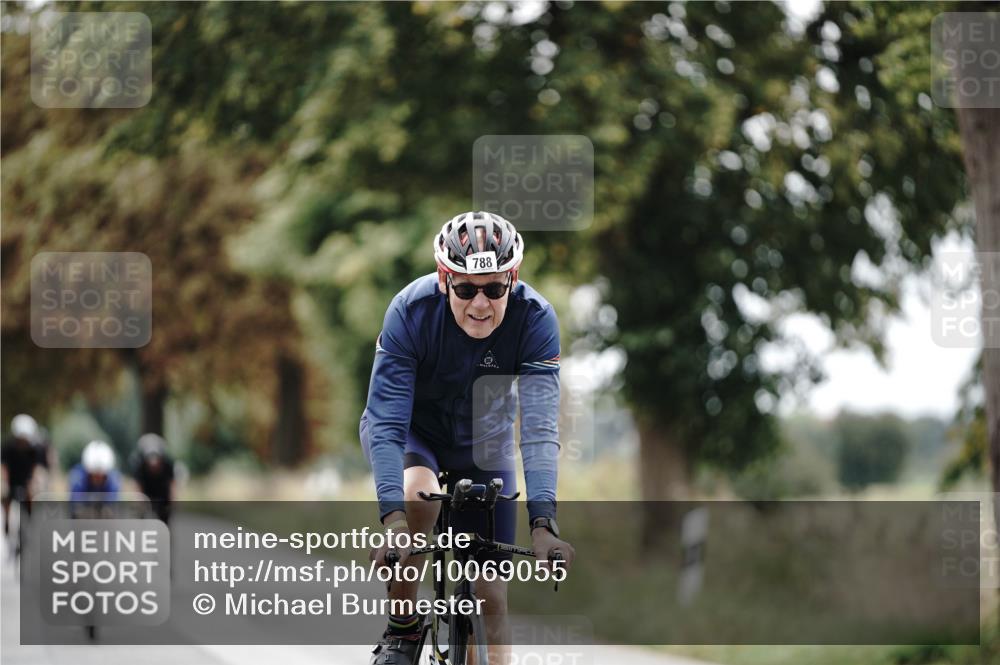 30.08.2026 - Elbe Triathlon Hamburg Michael Burmester http://msf.ph/oto/10069055 30.08.2026 09:38:27 Radfahren 326, 418, 441, 669, 729, 788 meine-sportfotos.de