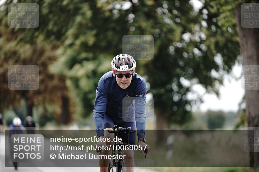 30.08.2026 - Elbe Triathlon Hamburg Michael Burmester http://msf.ph/oto/10069057 30.08.2026 09:38:27 Radfahren 326, 418, 441, 669, 729, 788 meine-sportfotos.de