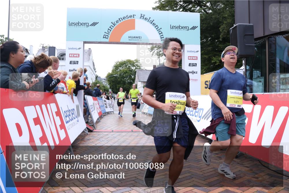 30.08.2026 - Blankeneser Heldenlauf Lena Gebhardt http://msf.ph/oto/10069089 30.08.2026 10:02:44 Ziel 1134, 1356, 1468, 1471, 1515 meine-sportfotos.de
