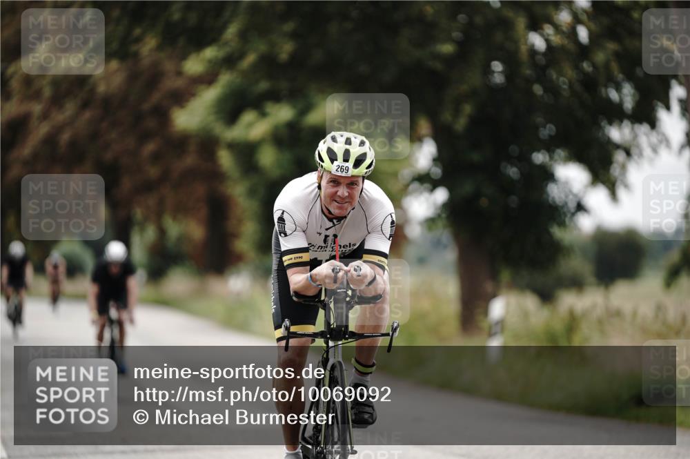 30.08.2026 - Elbe Triathlon Hamburg Michael Burmester http://msf.ph/oto/10069092 30.08.2026 09:38:54 Radfahren 269, 385, 408, 541, 732, 856 meine-sportfotos.de