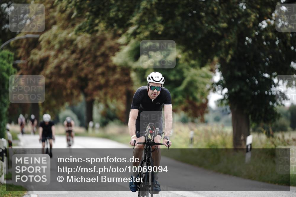 30.08.2026 - Elbe Triathlon Hamburg Michael Burmester http://msf.ph/oto/10069094 30.08.2026 09:38:56 Radfahren 269, 385, 541, 732 meine-sportfotos.de