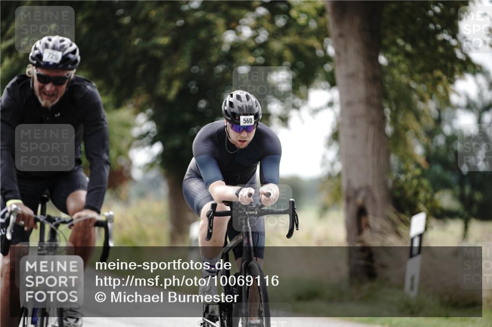 30.08.2026 - Elbe Triathlon Hamburg Michael Burmester http://msf.ph/oto/10069116 30.08.2026 09:39:16 Radfahren 270, 560, 583, 720, 749 meine-sportfotos.de