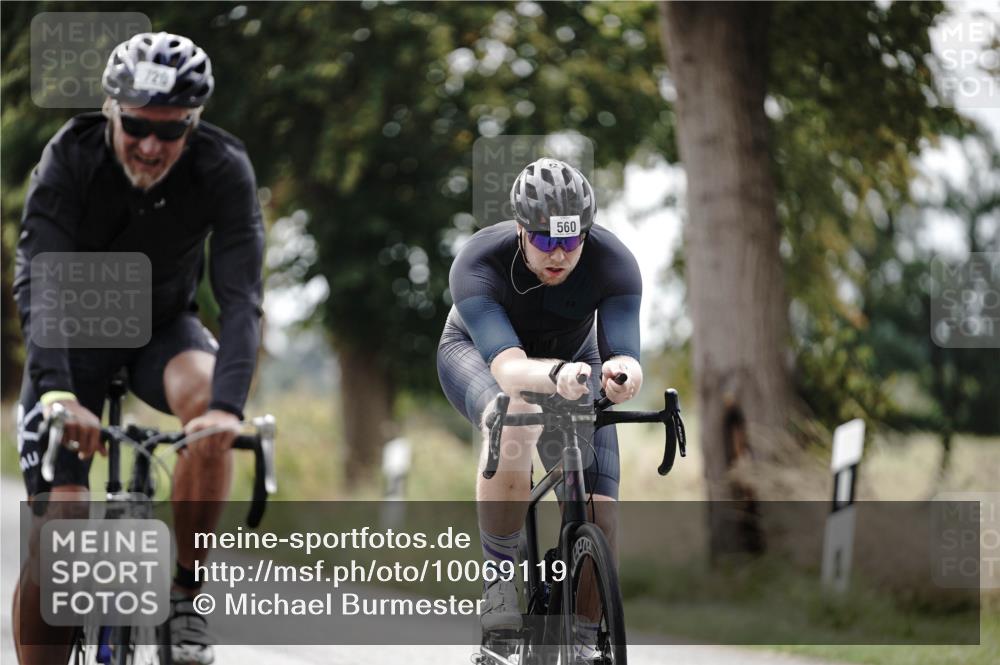 30.08.2026 - Elbe Triathlon Hamburg Michael Burmester http://msf.ph/oto/10069119 30.08.2026 09:39:16 Radfahren 270, 560, 583, 720, 749 meine-sportfotos.de
