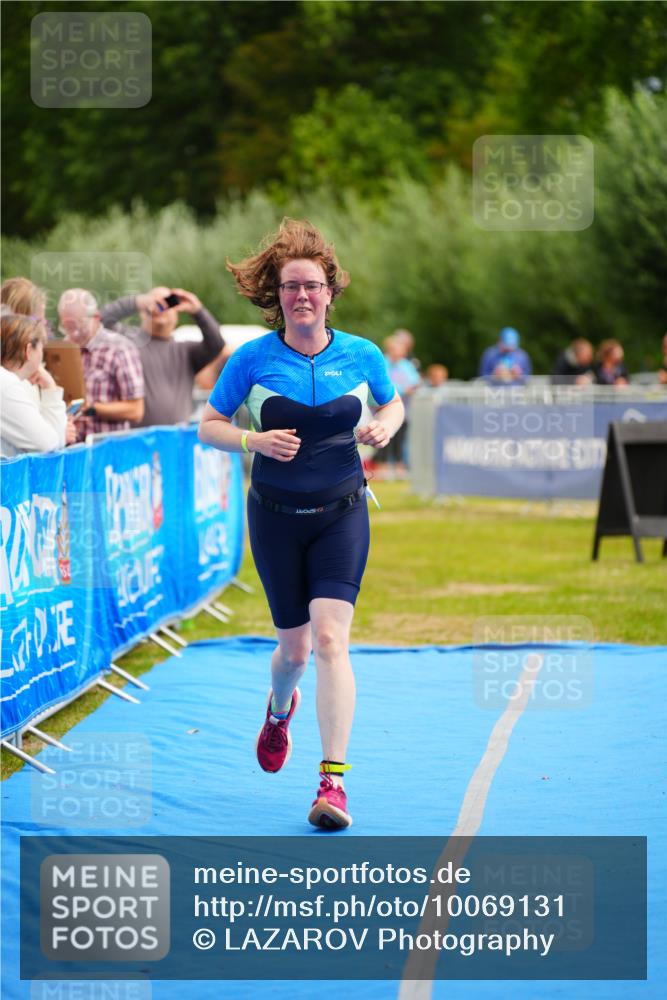 30.08.2026 - Elbe Triathlon Hamburg LAZAROV Photography http://msf.ph/oto/10069131 30.08.2026 12:33:37 Ziel 1651, 1693 meine-sportfotos.de