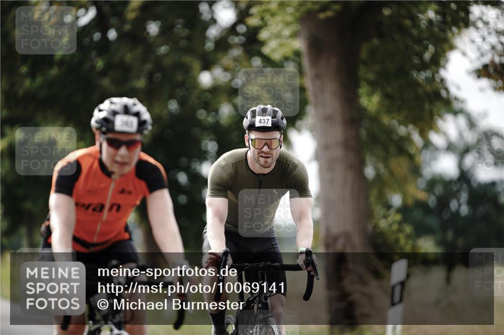 30.08.2026 - Elbe Triathlon Hamburg Michael Burmester http://msf.ph/oto/10069141 30.08.2026 09:39:28 Radfahren 363, 429, 437, 529, 621, 742, 757 meine-sportfotos.de