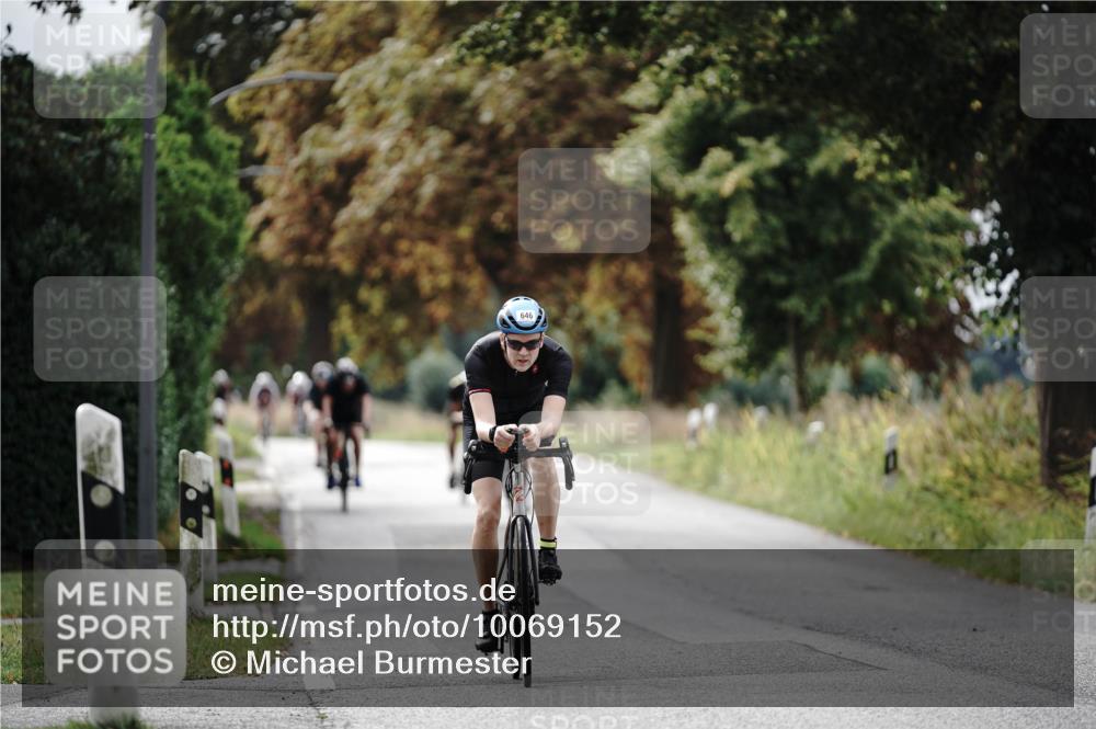 30.08.2026 - Elbe Triathlon Hamburg Michael Burmester http://msf.ph/oto/10069152 30.08.2026 09:39:34 Radfahren 298, 531, 621, 646, 757, 773, 785, 843, 917 meine-sportfotos.de