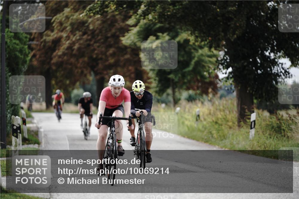 30.08.2026 - Elbe Triathlon Hamburg Michael Burmester http://msf.ph/oto/10069214 30.08.2026 09:40:01 Radfahren 271, 617, 657, 737, 883 meine-sportfotos.de
