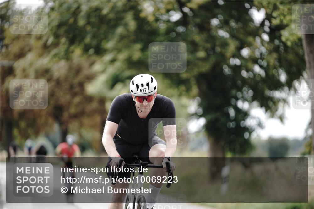 30.08.2026 - Elbe Triathlon Hamburg Michael Burmester http://msf.ph/oto/10069223 30.08.2026 09:40:05 Radfahren 466, 617, 643, 657, 883 meine-sportfotos.de