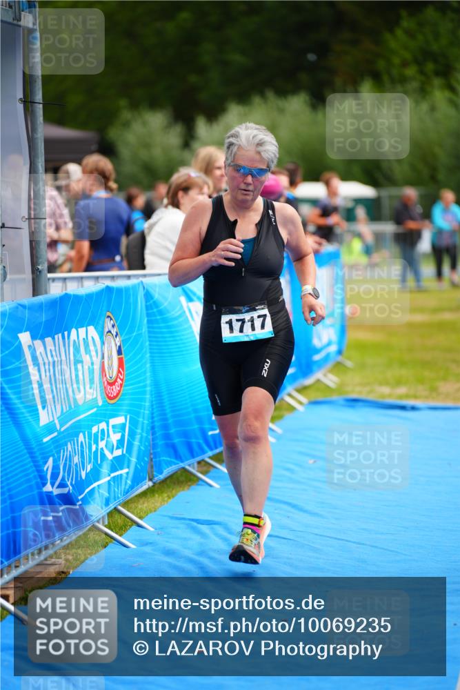 30.08.2026 - Elbe Triathlon Hamburg LAZAROV Photography http://msf.ph/oto/10069235 30.08.2026 12:34:23 Ziel 1717 meine-sportfotos.de
