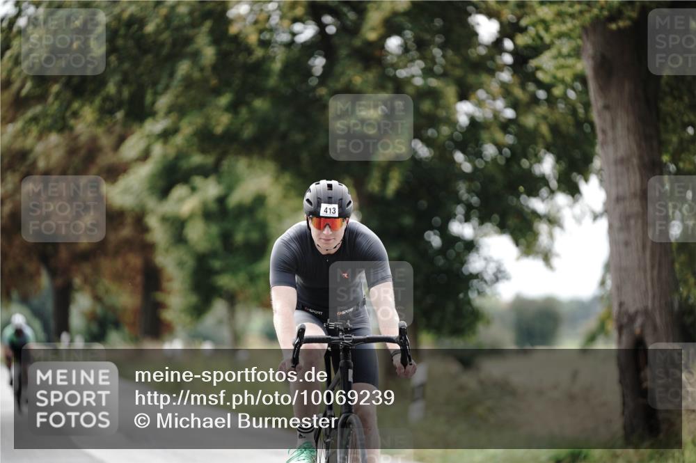 30.08.2026 - Elbe Triathlon Hamburg Michael Burmester http://msf.ph/oto/10069239 30.08.2026 09:40:16 Radfahren 295, 413, 576, 612, 628 meine-sportfotos.de