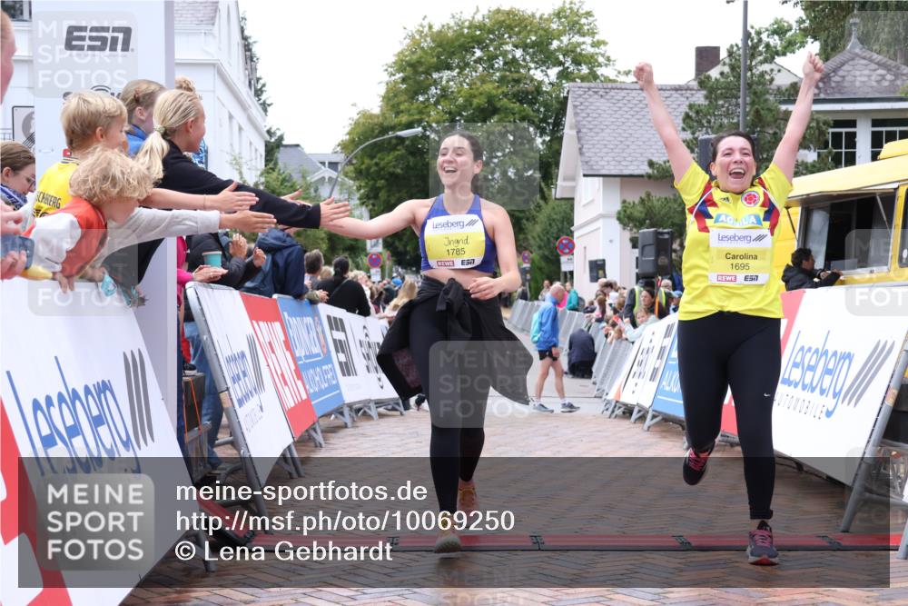 30.08.2026 - Blankeneser Heldenlauf Lena Gebhardt http://msf.ph/oto/10069250 30.08.2026 10:03:12 Ziel 1051, 1695, 1785 meine-sportfotos.de
