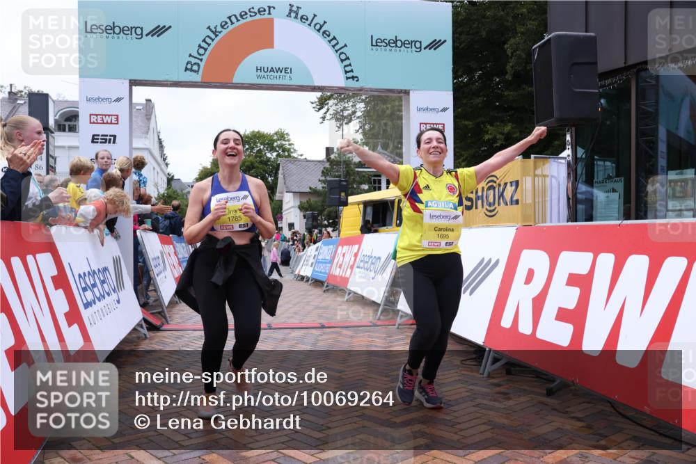 30.08.2026 - Blankeneser Heldenlauf Lena Gebhardt http://msf.ph/oto/10069264 30.08.2026 10:03:13 Ziel 1051, 1695, 1785 meine-sportfotos.de