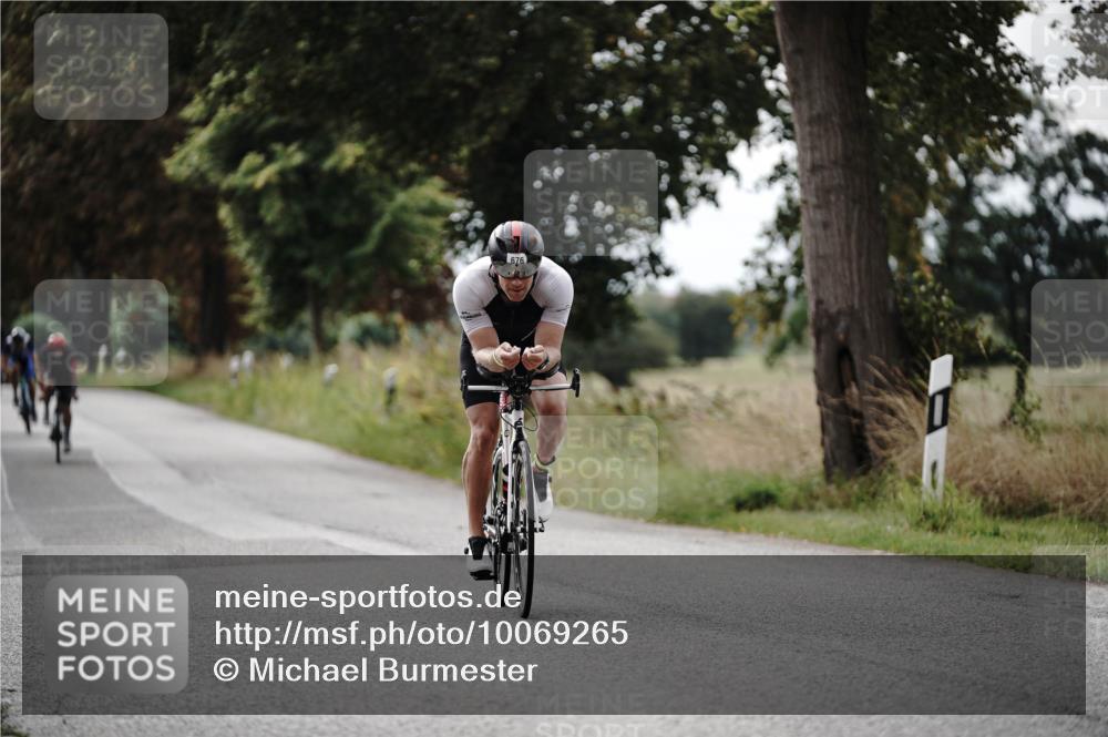 30.08.2026 - Elbe Triathlon Hamburg Michael Burmester http://msf.ph/oto/10069265 30.08.2026 09:40:41 Radfahren 288, 318, 399, 403, 404, 676 meine-sportfotos.de