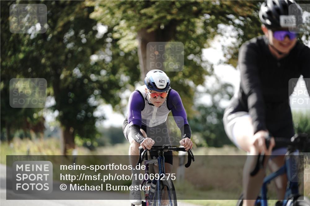 30.08.2026 - Elbe Triathlon Hamburg Michael Burmester http://msf.ph/oto/10069275 30.08.2026 09:40:51 Radfahren 245, 351, 421, 853 meine-sportfotos.de