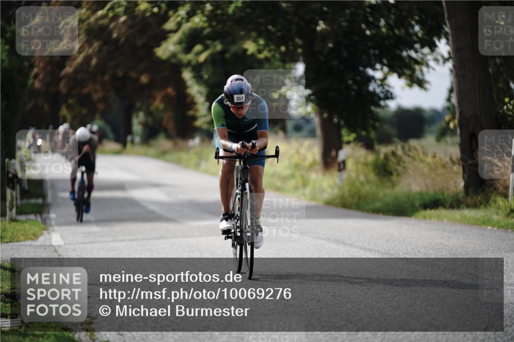 30.08.2026 - Elbe Triathlon Hamburg Michael Burmester http://msf.ph/oto/10069276 30.08.2026 09:40:56 Radfahren 245, 351, 382, 581 meine-sportfotos.de