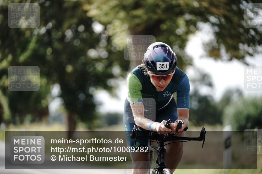 30.08.2026 - Elbe Triathlon Hamburg Michael Burmester http://msf.ph/oto/10069282 30.08.2026 09:40:57 Radfahren 245, 251, 341, 347, 351, 382, 581 meine-sportfotos.de