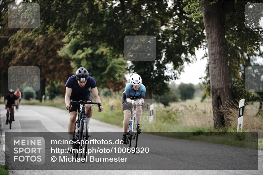 30.08.2026 - Elbe Triathlon Hamburg Michael Burmester http://msf.ph/oto/10069320 30.08.2026 09:41:17 Radfahren 359, 472, 540, 603, 768 meine-sportfotos.de