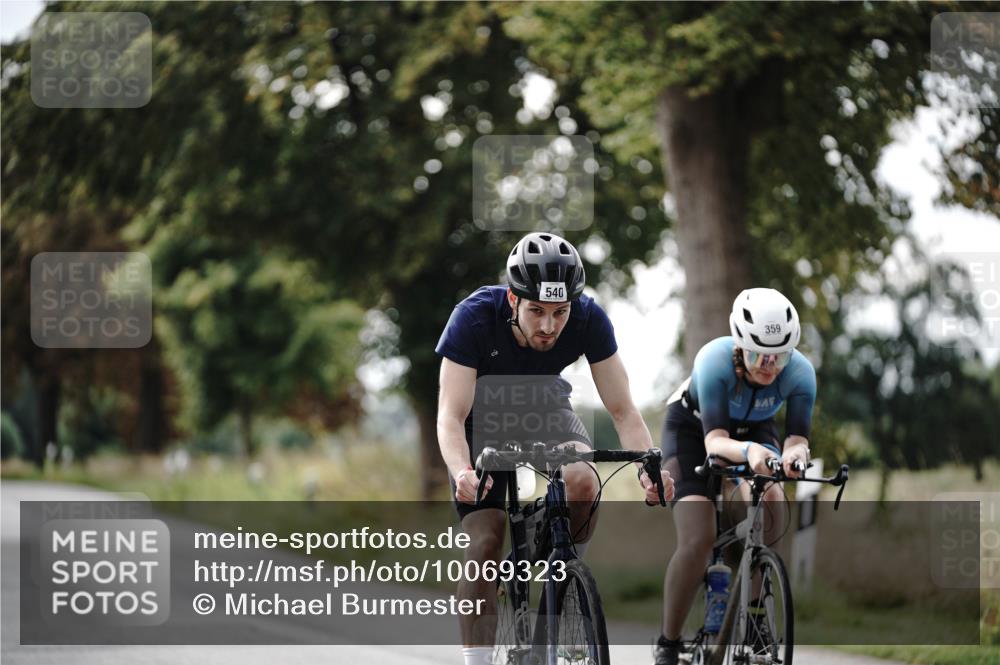 30.08.2026 - Elbe Triathlon Hamburg Michael Burmester http://msf.ph/oto/10069323 30.08.2026 09:41:17 Radfahren 359, 472, 540, 603, 768 meine-sportfotos.de