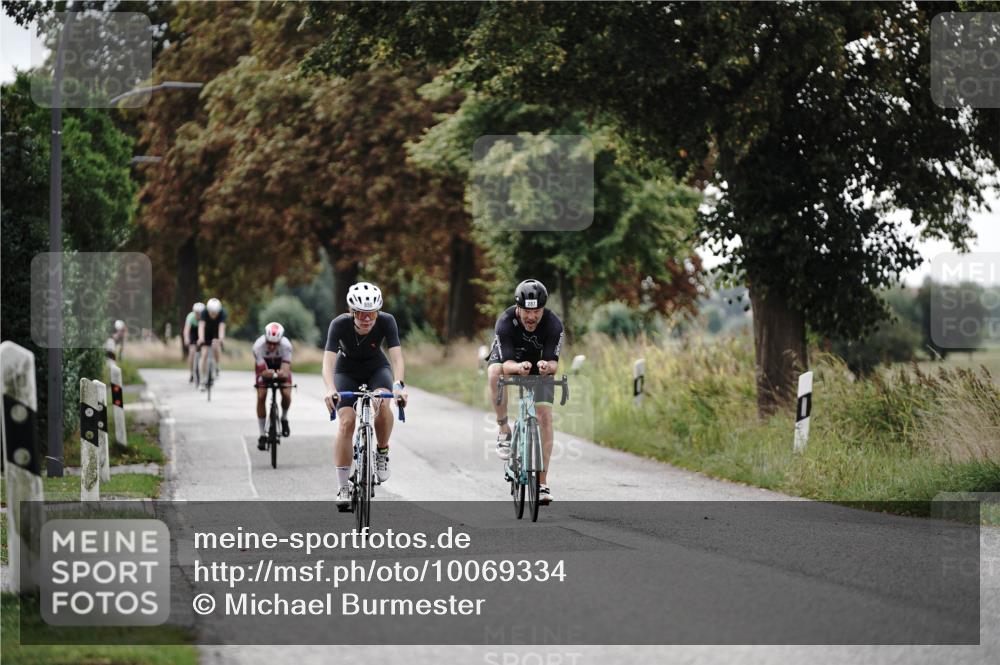 30.08.2026 - Elbe Triathlon Hamburg Michael Burmester http://msf.ph/oto/10069334 30.08.2026 09:41:28 Radfahren 287, 310, 626, 880, 887 meine-sportfotos.de