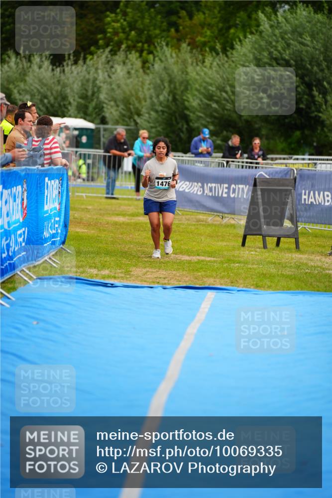 30.08.2026 - Elbe Triathlon Hamburg LAZAROV Photography http://msf.ph/oto/10069335 30.08.2026 12:35:56 Ziel 1476 meine-sportfotos.de