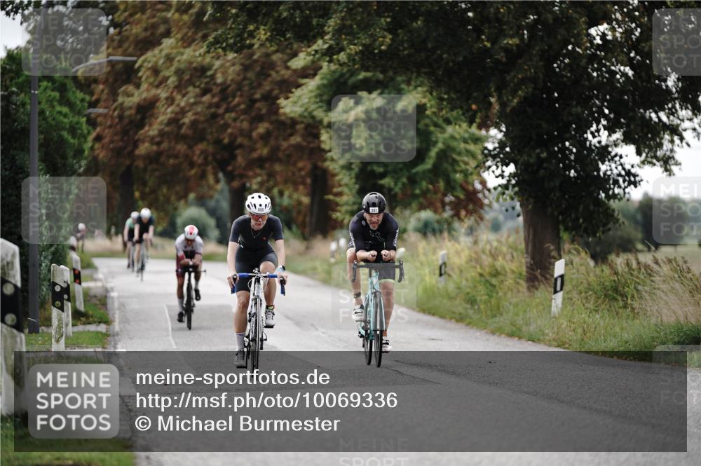 30.08.2026 - Elbe Triathlon Hamburg Michael Burmester http://msf.ph/oto/10069336 30.08.2026 09:41:28 Radfahren 287, 310, 626, 880, 887 meine-sportfotos.de